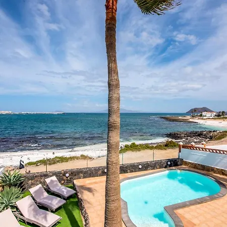 Florita Willa Corralejo
